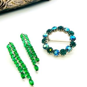 Vintage Blue AB Brooch & rhinestone Earrings